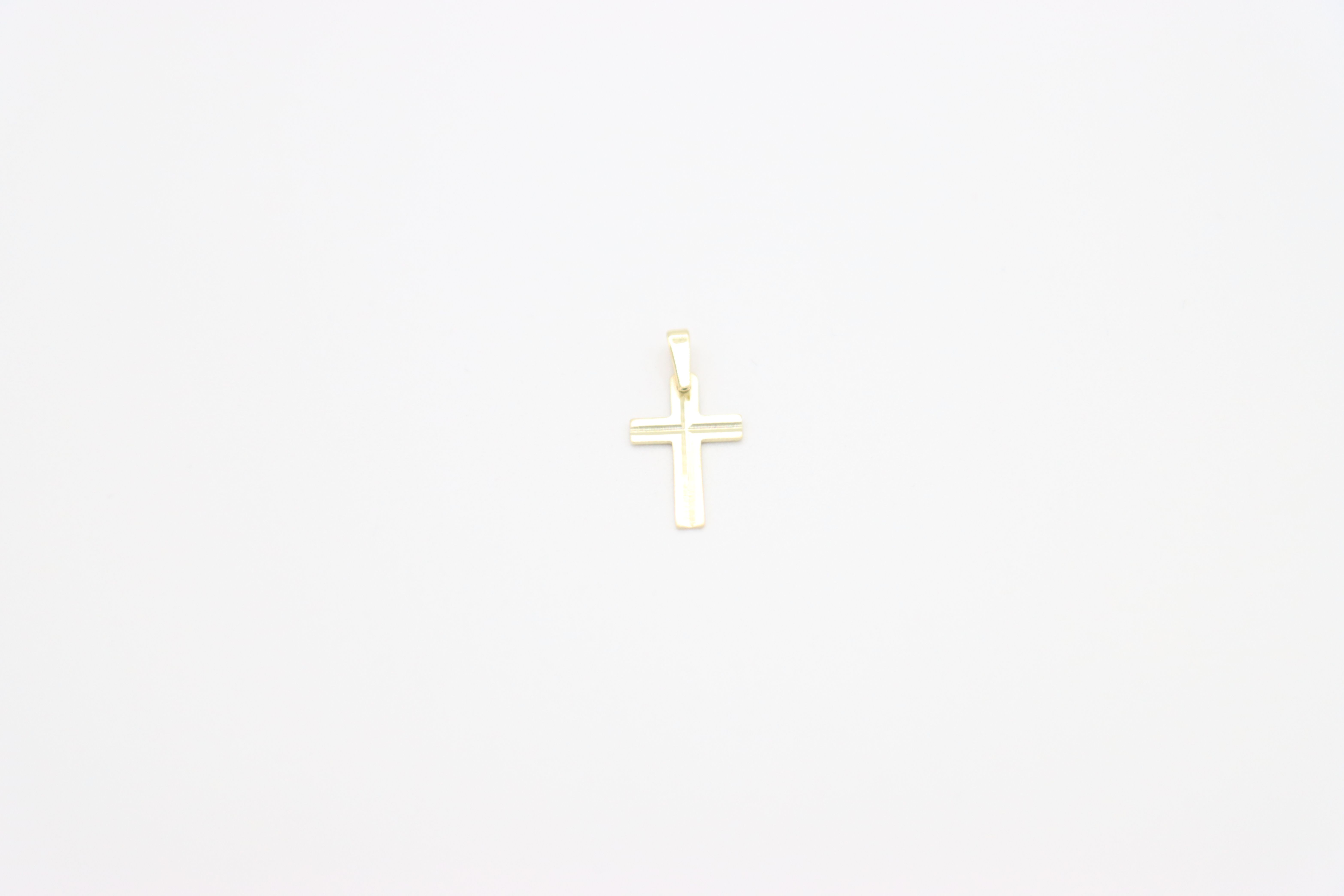 PENDENTIF CROIX EN OR 10K