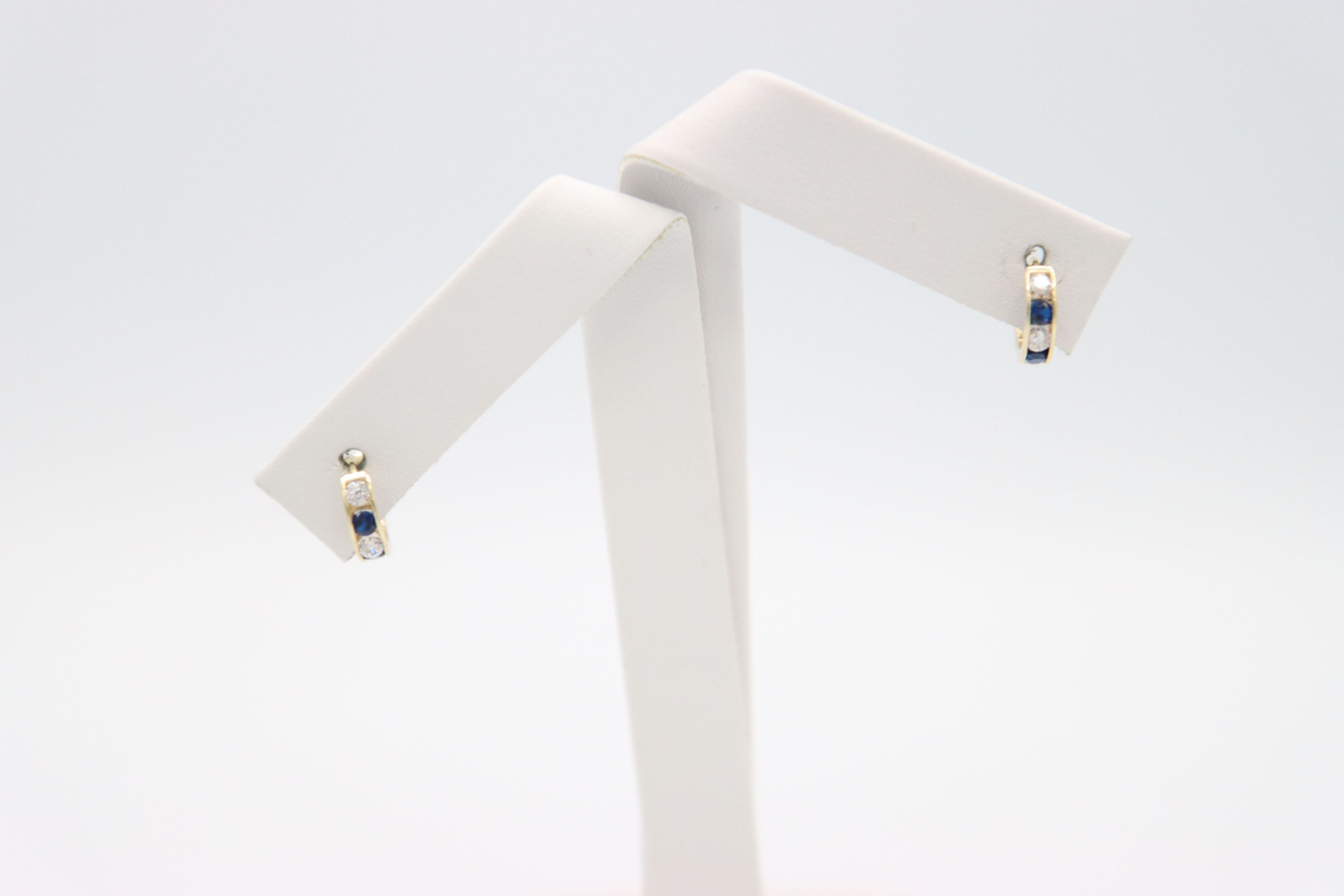 BOUCLES D