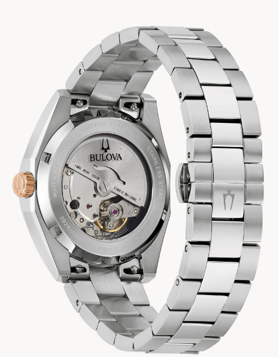 BULOVA -&nbsp; MONTRE SURVEYOR